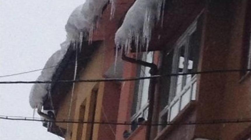 Tavşanlı&rsquo;da İtfaiye&rsquo;den &rsquo;&ccedil;atı Temiziği&rsquo; Talebi