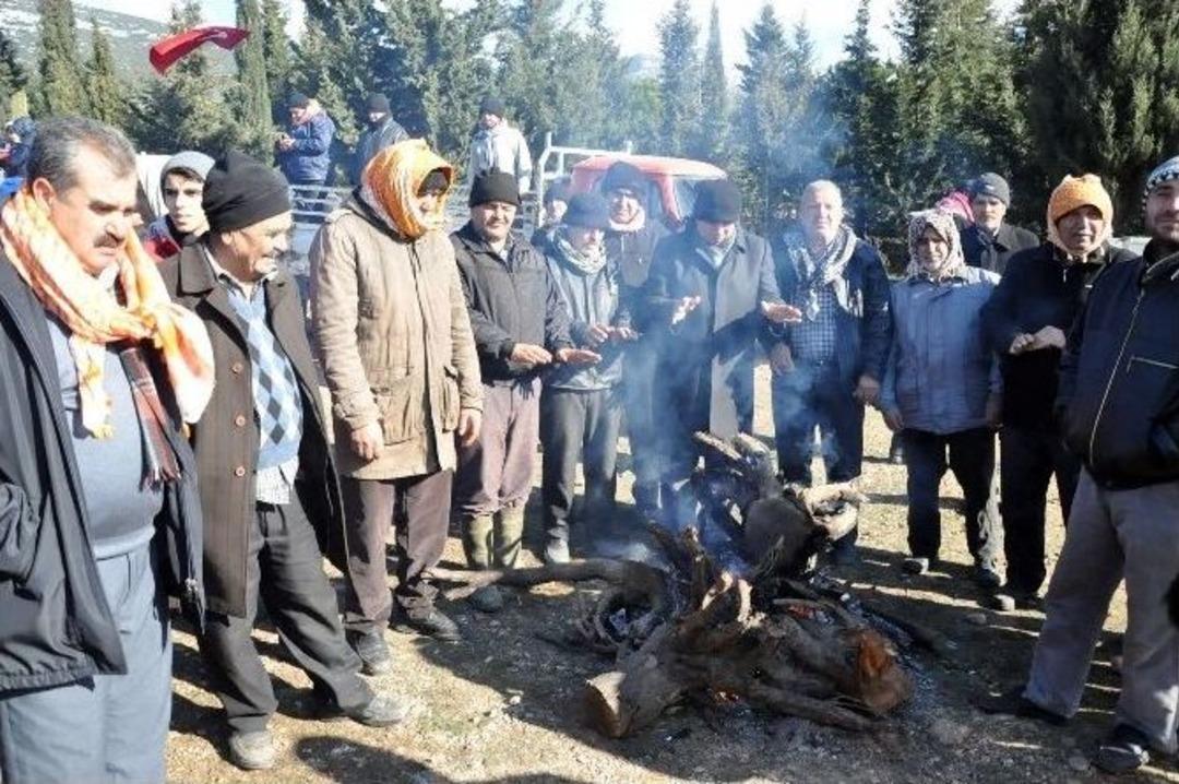 K&ouml;yl&uuml;lerin &rsquo;taş Ocağı&rsquo; N&ouml;beti