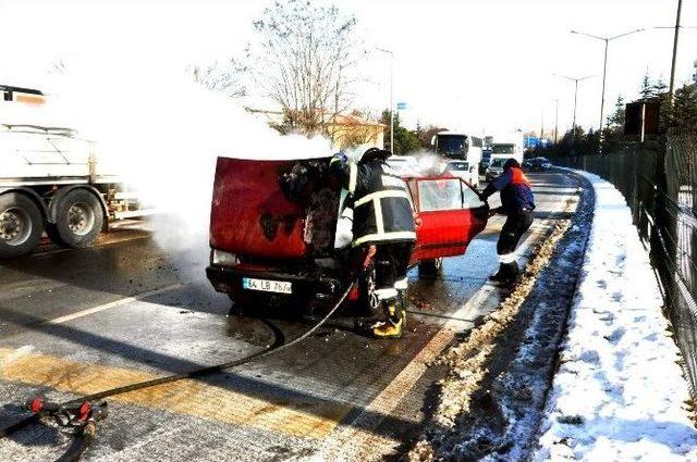 Uşak’ta Lpg’li Araç Alev Alev Yandı