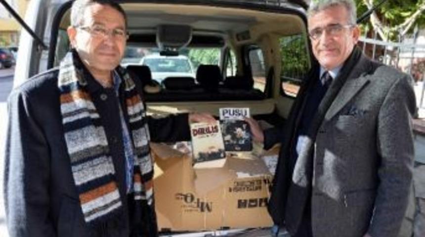 K&ouml;y Okulları&rsquo;na Muratpaşa Belediyesi&rsquo;nden Kitap Yardımı