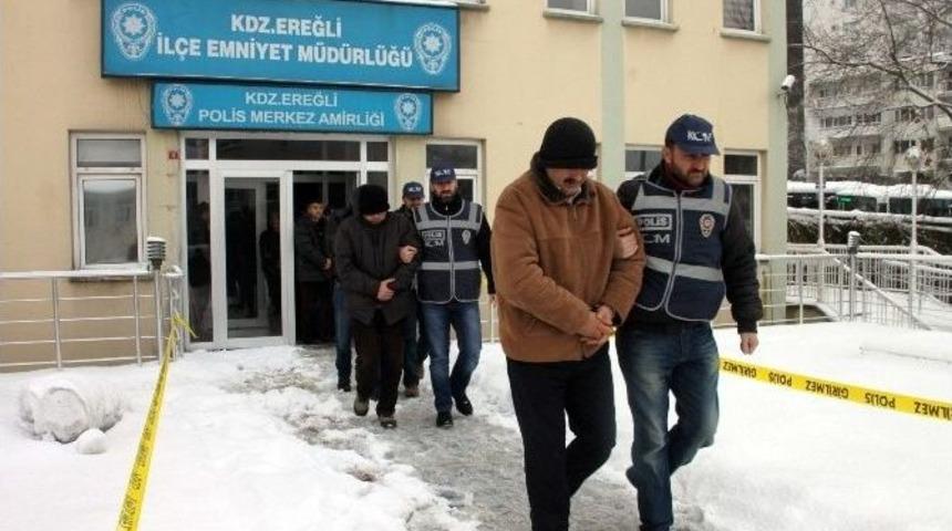 İcralık Ara&ccedil;ları Sahte Belgelerle Noterden Satan Şebeke Yakalandı