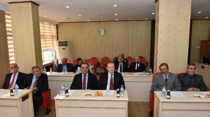 Vali Yavuz&rsquo;dan Meclis&rsquo;te &Ouml;nemli Mesajlar