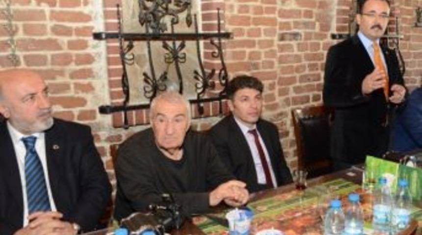 Başkan Cahan, Basın &Ccedil;alışanları İle Buluştu