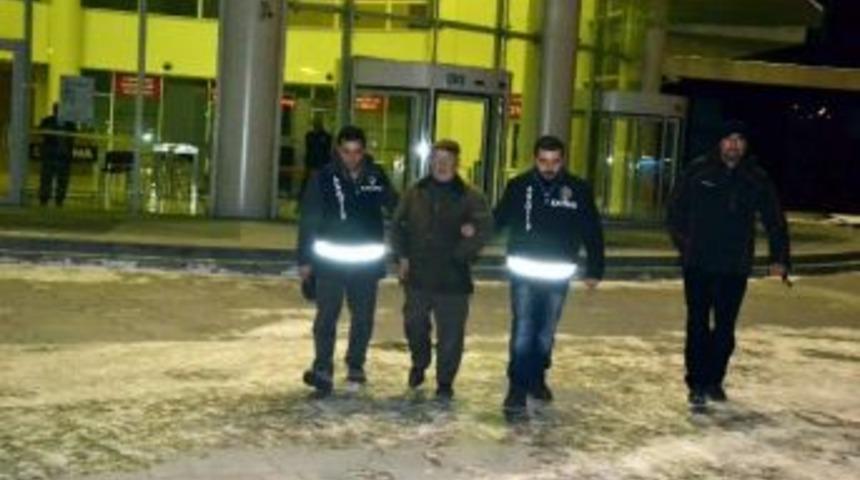 Faili Me&ccedil;hul Cinayet 17 Yıl Sonra &Ccedil;&ouml;z&uuml;ld&uuml;