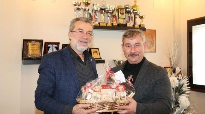 T&uuml;msiad &Uuml;yelerinden Başkan Yaralı&rsquo;ya Ziyaret