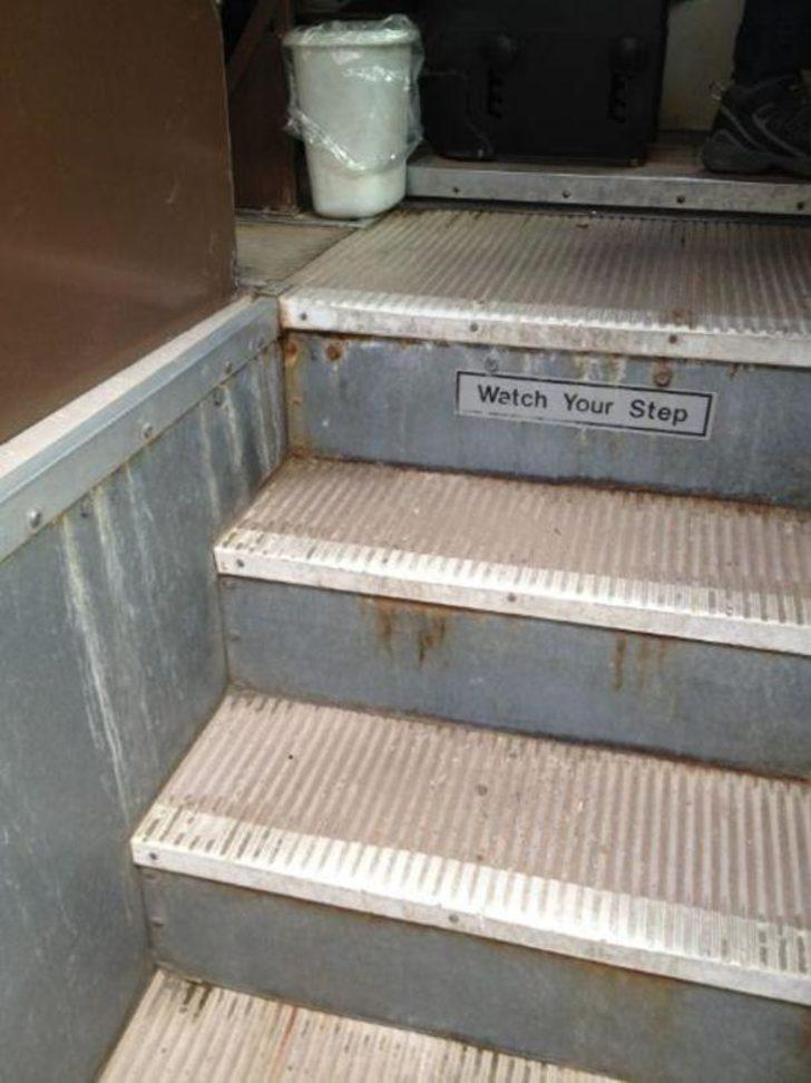 Yeni evli çift masraflara katlanamayınca kendi evini yaptı G4