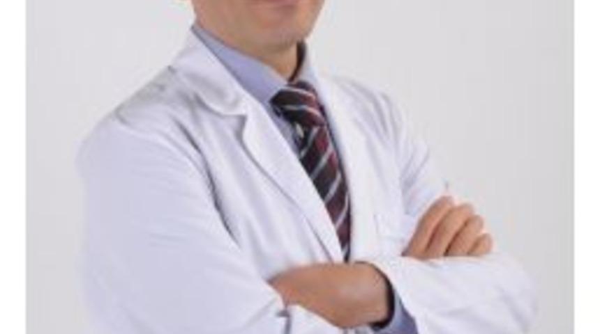 Ortopedi Uzmanı: Buzlu Yolda Ayakkabı &Uuml;zerine &Ccedil;orap Giyin