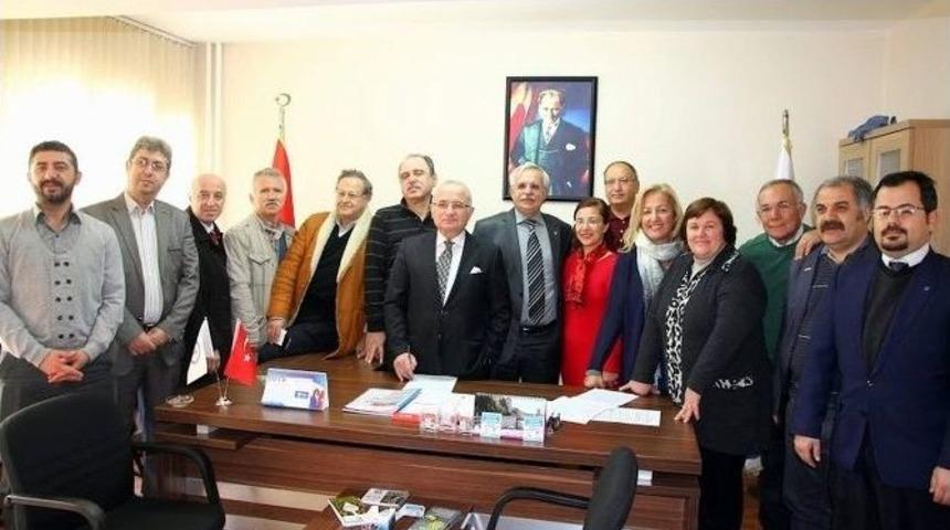 Efeler Kent Konseyi&rsquo;den Demiryolu Talebi