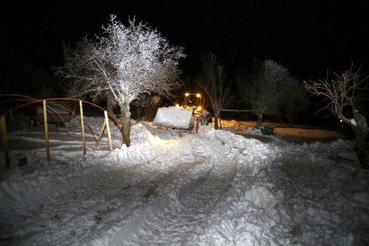 Çobanlar Hayvanlarıyla Mahsur Kaldı G4
