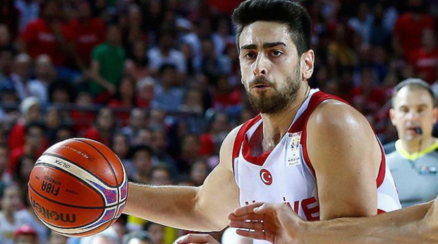 FIBA'dan Furkan Korkmaz'a &ouml;vg&uuml;