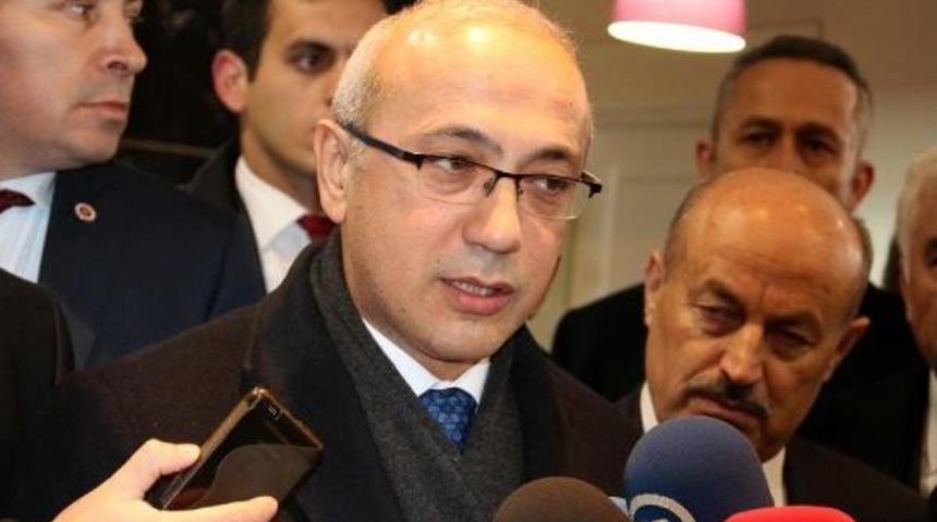 Bakan Elvan: Yollarımız Kısa S&uuml;re I&ccedil;inde A&ccedil;ılır