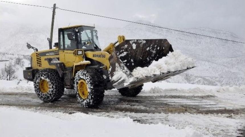 Şırnak&rsquo;ta Yoğun Kar Yağışı