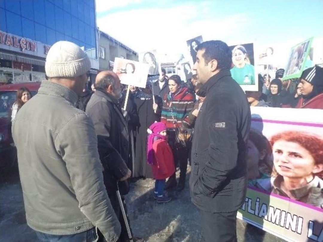 Paris&rsquo;teki &Ouml;l&uuml;mler Kınandı