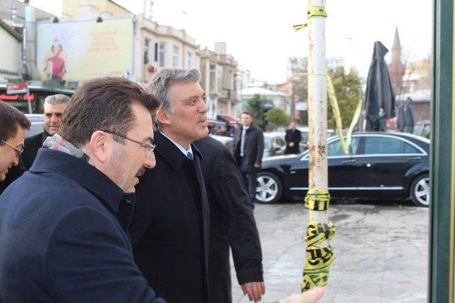 Abdullah Gül’den Saldırı Düzenlenen Polis Merkezine Ziyaret