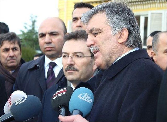 Abdullah Gül’den Saldırı Düzenlenen Polis Merkezine Ziyaret