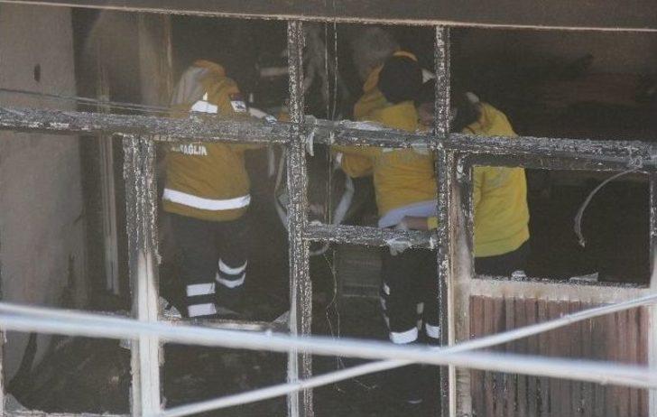 Sığınma Evinden Misafir Olarak Geldiği Evde 2 Çocuğu Yanarak Öldü G3