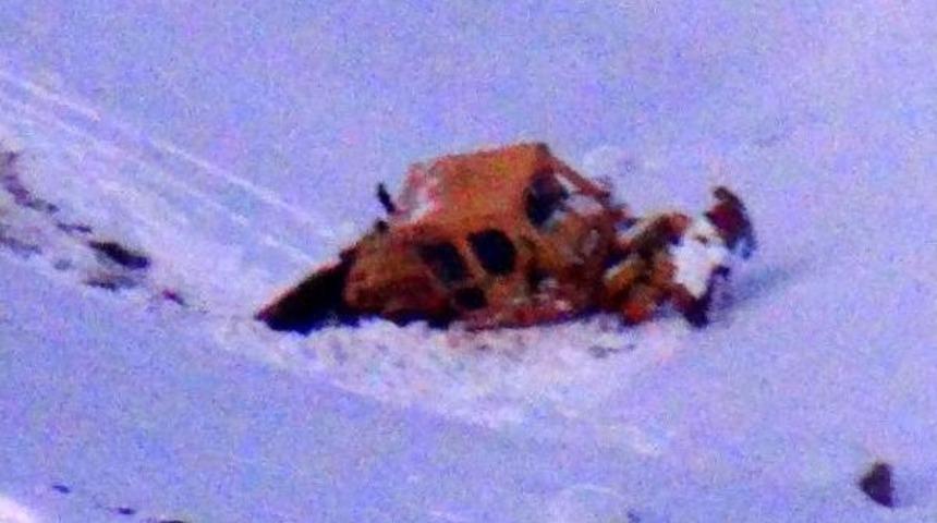 Karlı Yolları A&ccedil;maya &Ccedil;alışan Dozer U&ccedil;uruma Yuvarlandı