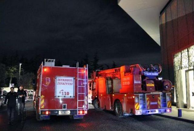 Zorlu Center da Yangın... 2