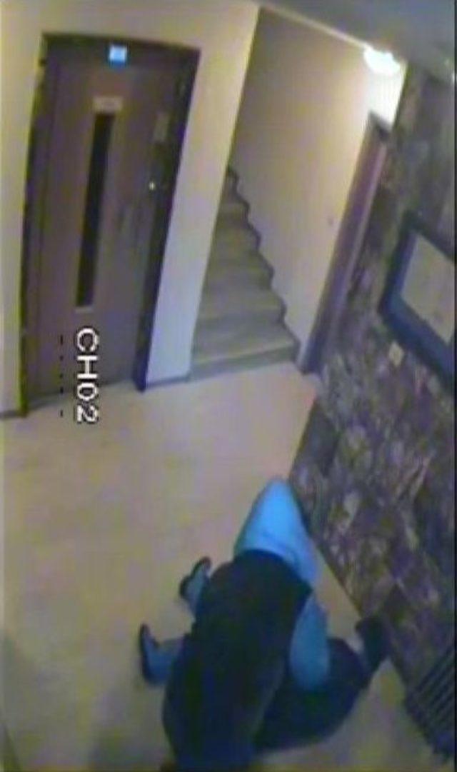 Nişantaşı&rsquo;nda Yaşlı Kadına Gasp 1