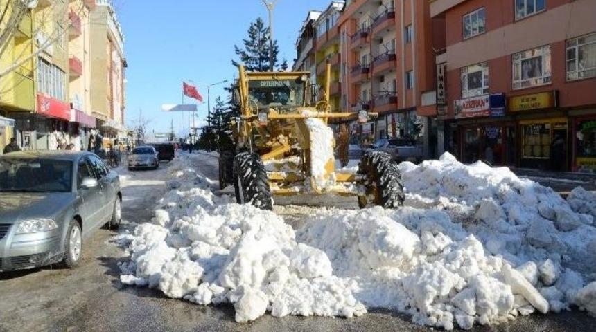 G&ouml;ksun&rsquo;da Kar Temizliği