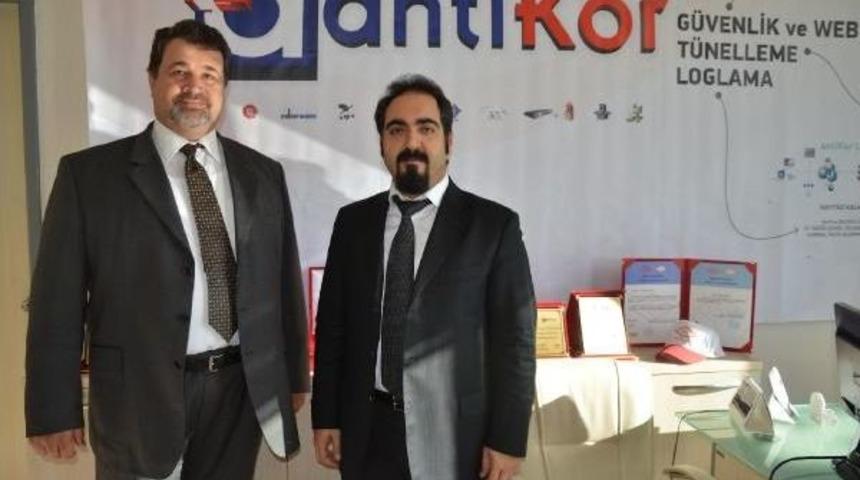 Mersin'in 'beyaz Şapkalı Hackerleri'