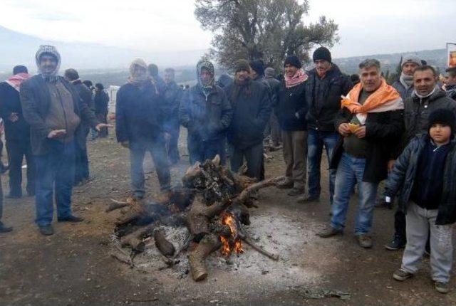 Köylülerin Taş Ocağı Eylemi Şenliğe Döndü