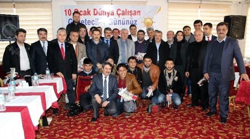 Ak Parti Basın Mensuplarıyla Bir Araya Geldi