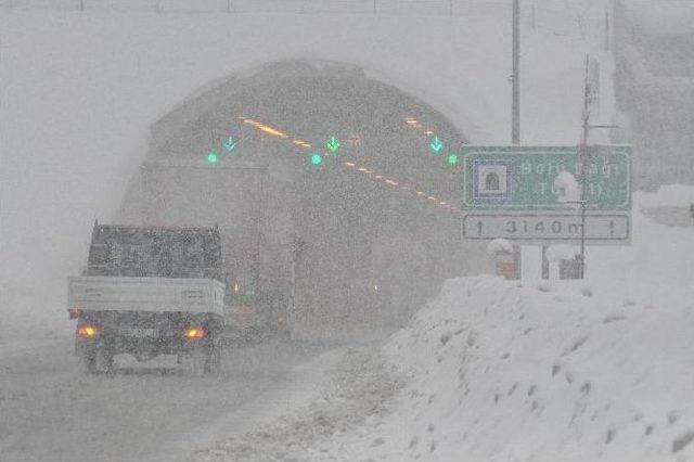 Bolu Dağı Yine Ulaşıma Kapandı 1