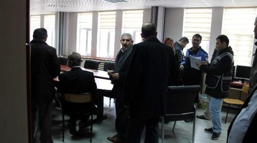 Adıyaman&rsquo;da Başkasının Yerine Sınava Giren 7 Kişi Yakalandı