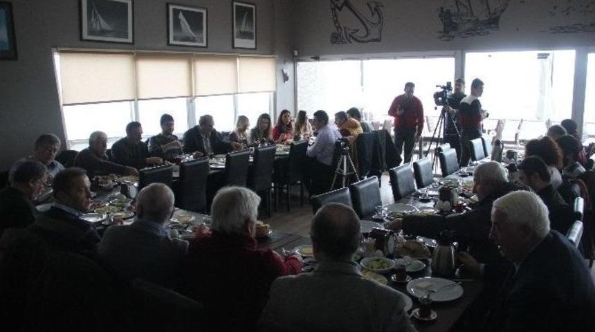 Başkan Erg&uuml;l Gazeteciler İle Buluştu