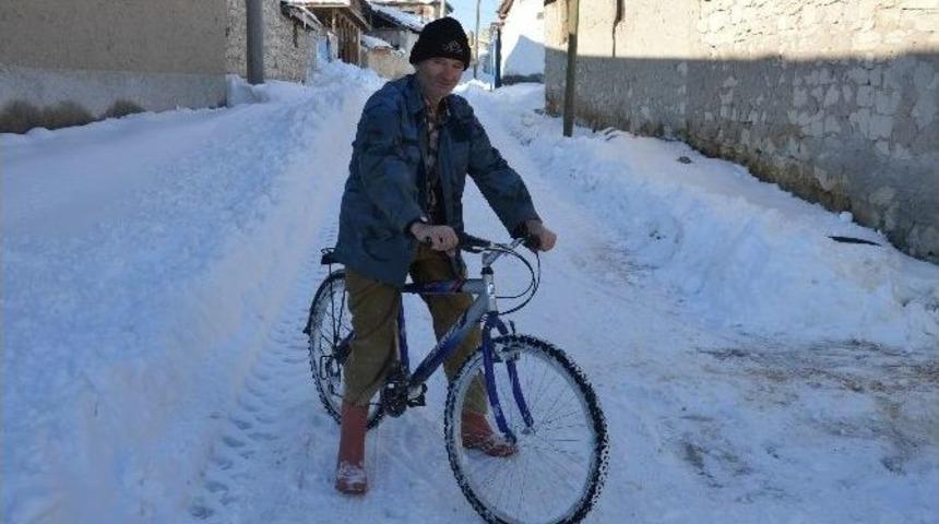 K&ouml;yl&uuml;lerin Karla M&uuml;cadelesi