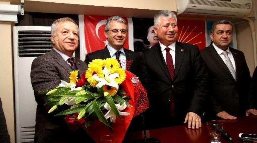 Chp Karşıyaka&rsquo;da Karaege Gitti, &Ouml;zsulu Geldi
