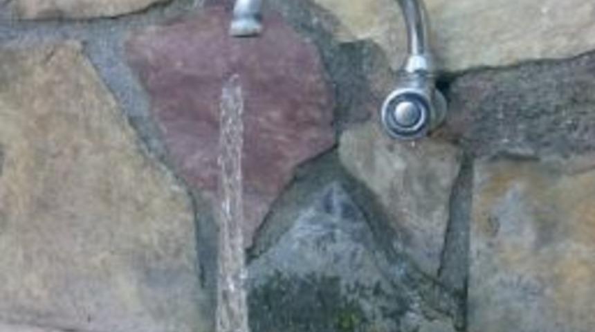 Muğla&rsquo;da Musluktan Damlayan Sular Bile Dondu