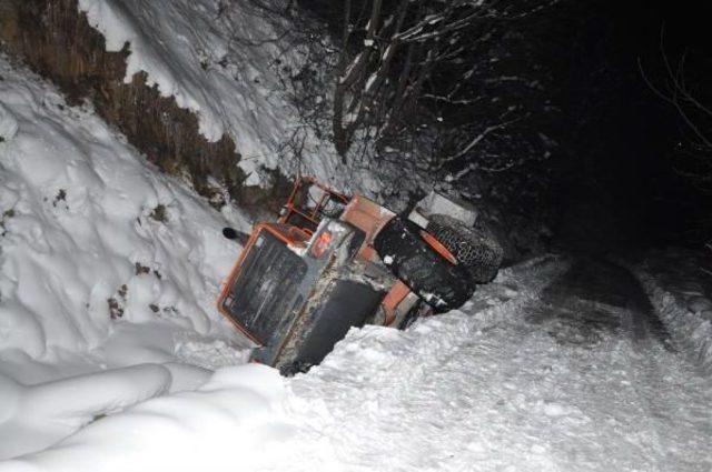 Çaykara'da Hes Inşaatına Çığ Düştü: 1 Ölü, 4 Kişi Kar Altında - Fotoğraf