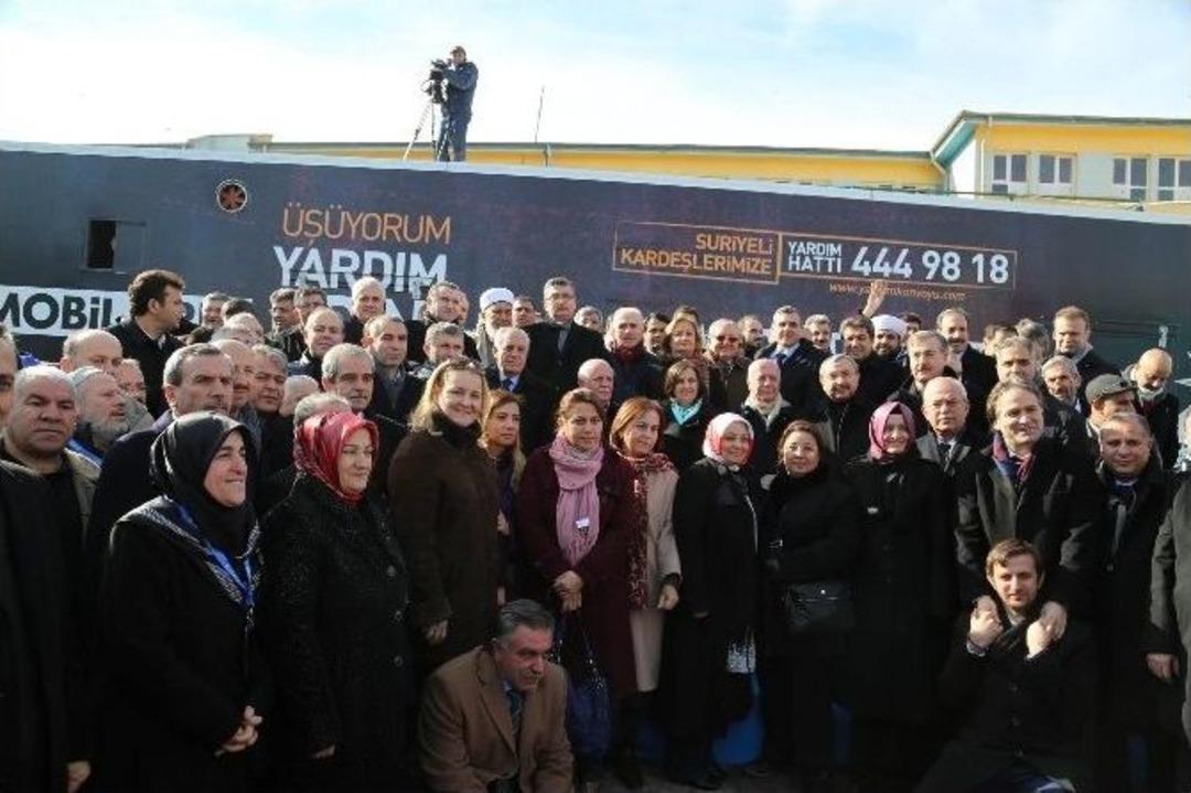 "&uuml;ş&uuml;yorum, Yardım Edin" Kampanyasıyla Suriyeli Misafirlere B&uuml;y&uuml;k Yardım