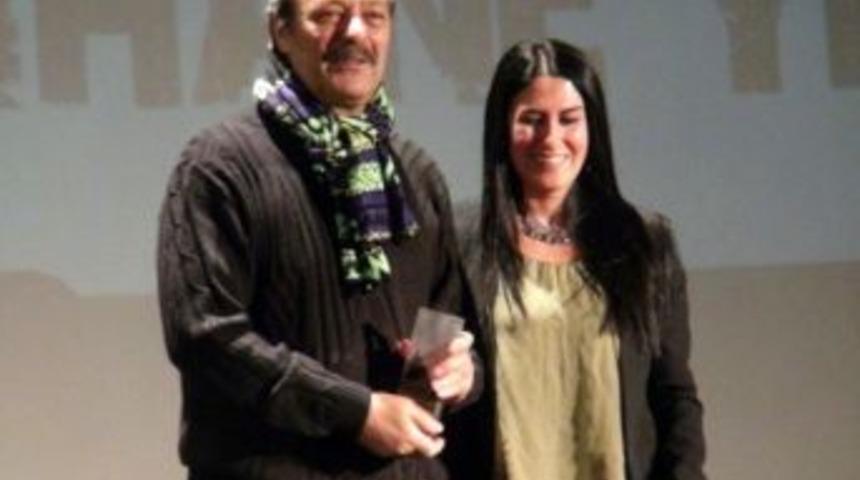 Kadir İnanır: &ldquo;barışa Sonsuz İnanan Bir Y&uuml;reğe Sahibim&rdquo;