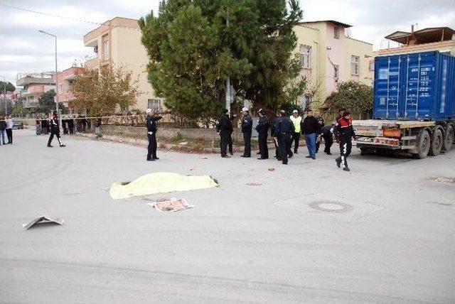 D&uuml;ğ&uuml;n&uuml;ne 1 Hafta Kala Hayatının Kaybetti 3