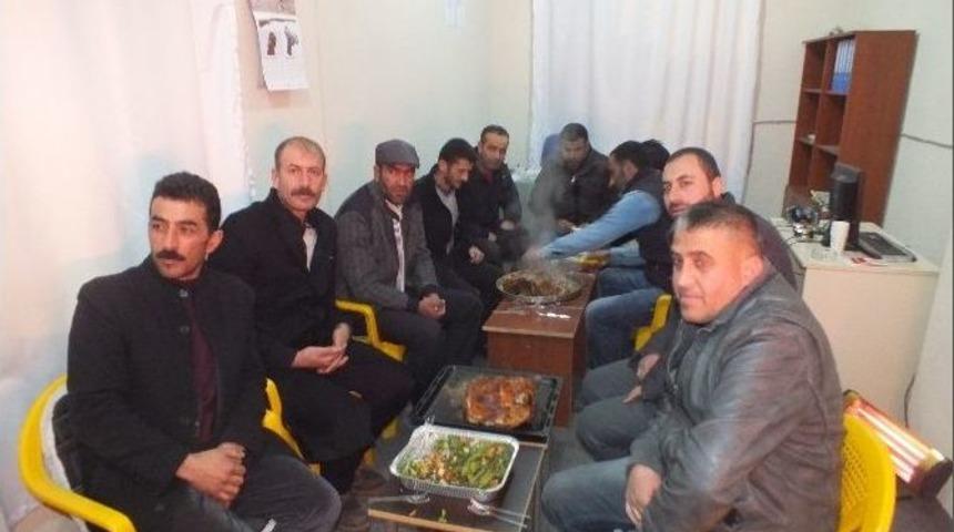 Avcılar, Gazeteciler G&uuml;n&uuml;&rsquo;n&uuml; Unutmadı
