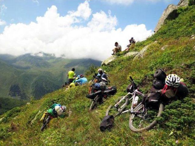 T&uuml;rkiye&rsquo;Yi Pedalladılar 3