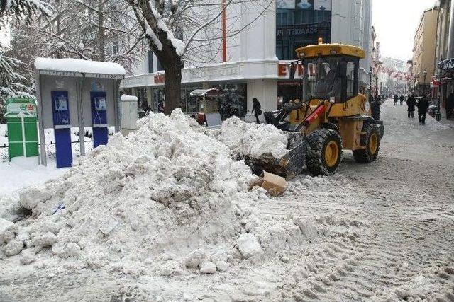 Odunpazarı’nda Karla Mücadele Çalışmaları