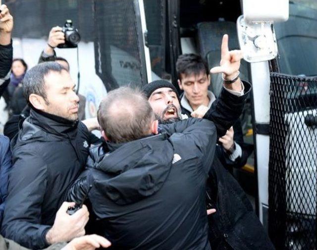 Fransa'daki Terör Saldırısını Protesto Yürüyüşünde Gerginlik (1)