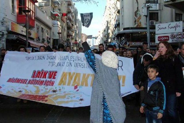 İzmir'de 3 Bin Kişi, 'laik Ve Bilimsel Eğitim' Için Yürüdü