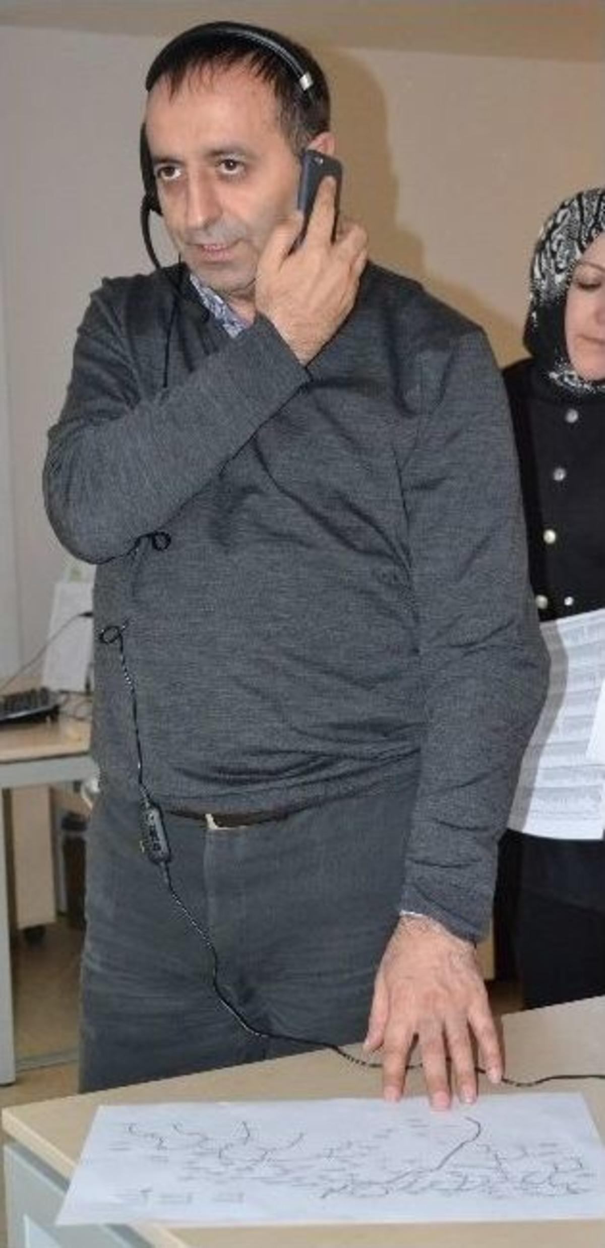 Yedaş Genel M&uuml;d&uuml;r&uuml; Nurettin T&uuml;rkoğlu, Arıza Timini Kutladı