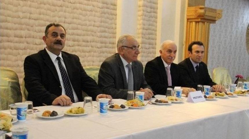 Ladikliler "serit Yemeği"nde Buluştu