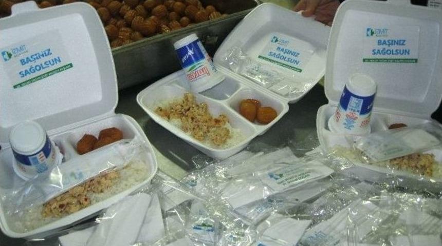 İzmit Belediyesi, Acılara Ortak Oluyor