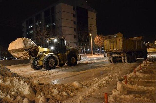 Palandöken Belediyesi’nden Karla Mücadele