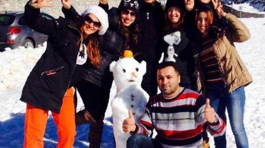 K&ouml;yceğiz'de Kar Ortaca'da G&uuml;neşli Hava Keyfi