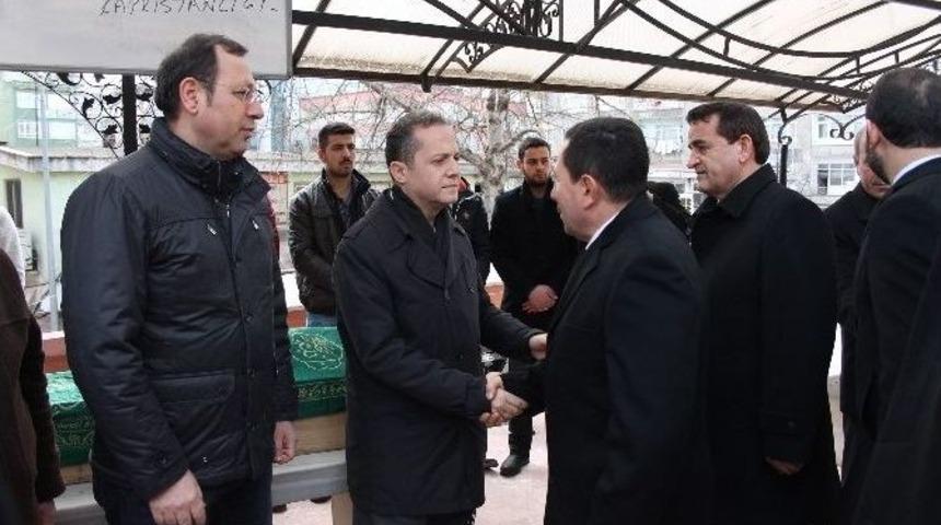 T&ouml;ren Yarılga&ccedil;, Son Yolculuğa Uğurlandı
