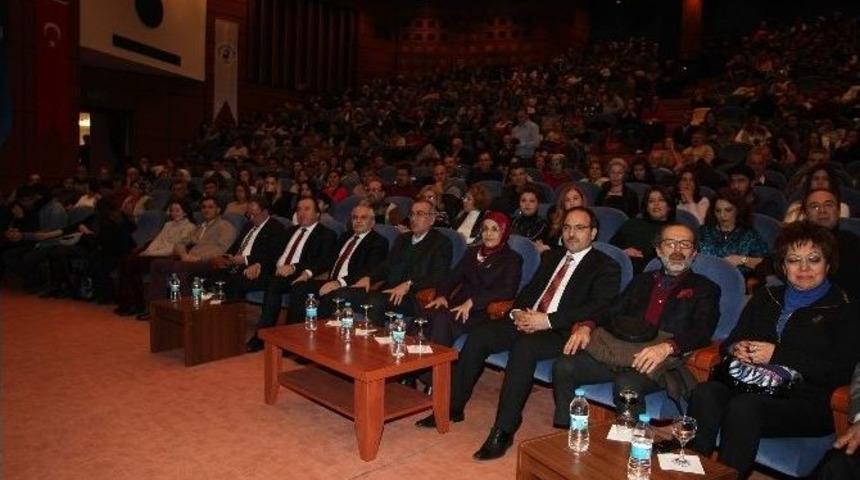 Halk M&uuml;ziği Konserine B&uuml;y&uuml;k İlgi