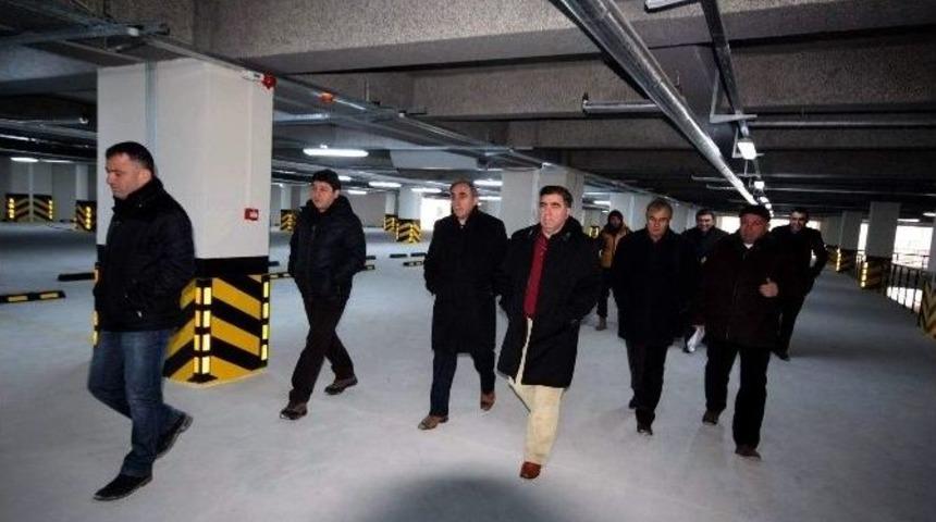 Amasya&rsquo;da 450 Ara&ccedil;lık 3 Katlı Otopark Hizmete Girdi